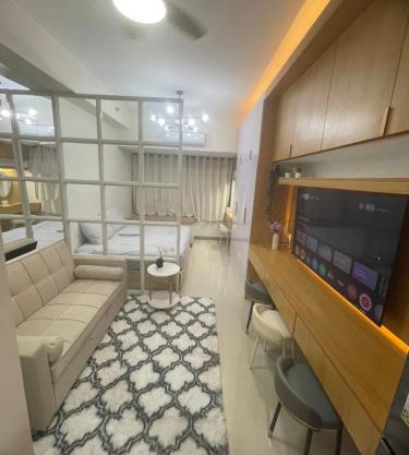 Field residences Building 9