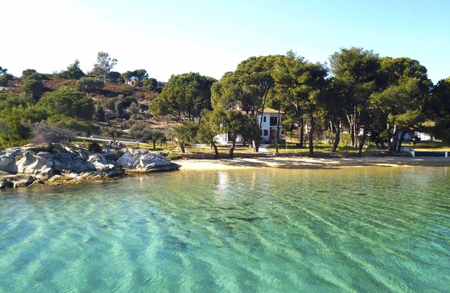 Filyra Private Beach Villa