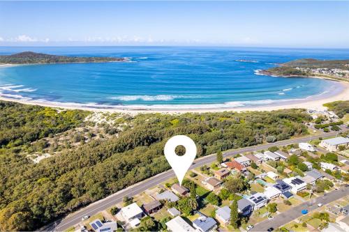 Fingal Bay Coastal Retreat 1 12 Marine Dr fantastic ground floor duplex