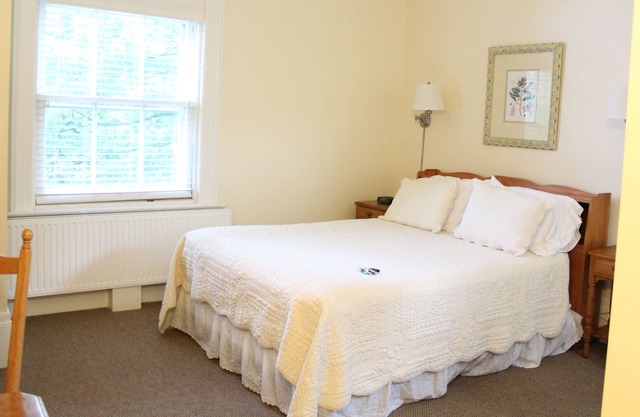 Firehouse Inn room 202