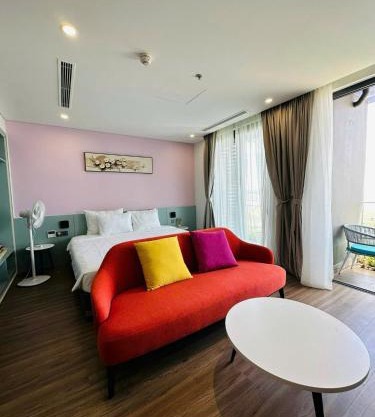 Flamingos Ibiza Hải Tiến tầng cao nhìn trọn view biển Hải Tiến