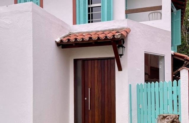 Foot in the sand - 5 bedrooms We accept monthly rent