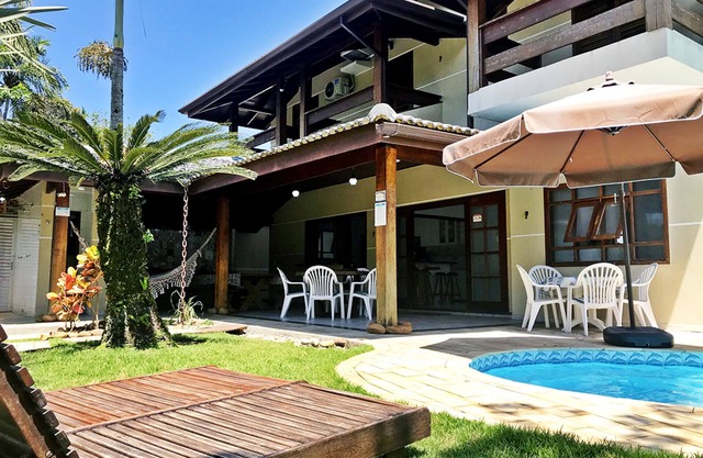 For the Family: House with 5 suites/Solar heated pool/WiFi