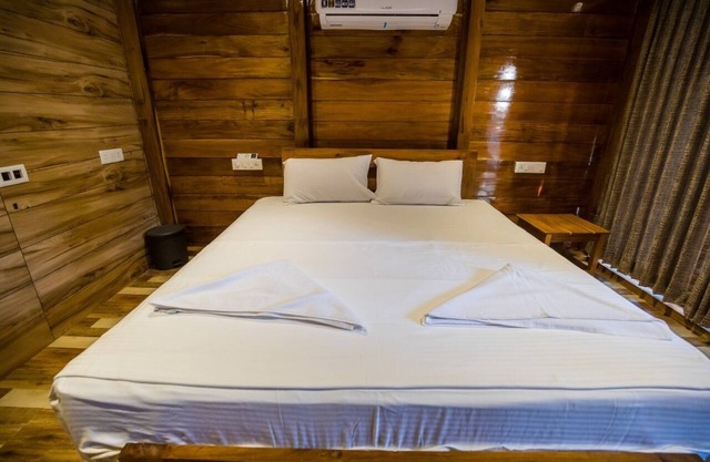 Forest View farmhouse stay