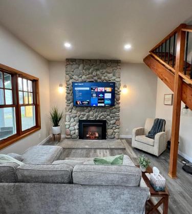 Forks Cedar House