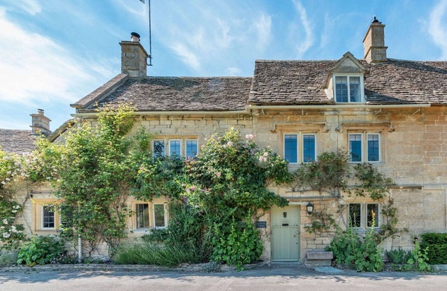 Four bed Cotswold holiday cottage - Greenview Cottage