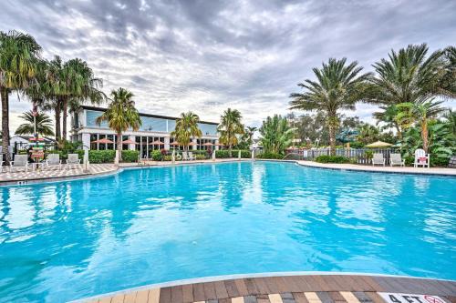 Four Corners Townhome with Pool Access Near Disney!