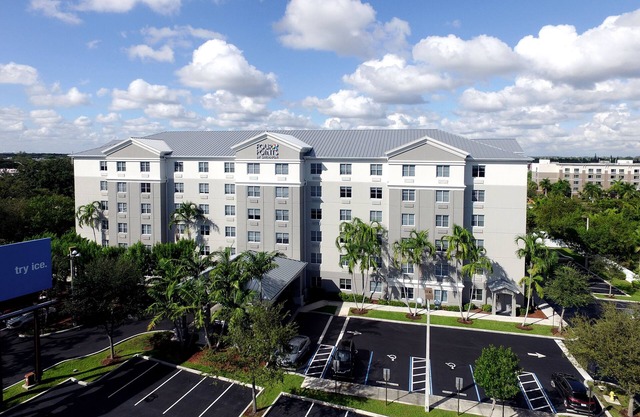 Four Points by Sheraton Fort Lauderdale Airport - Dania Beach