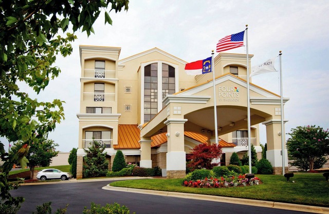 Four Points by Sheraton Charlotte - Pineville