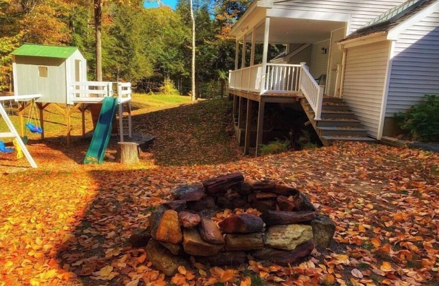 Four Seasons of Fun! HotTub, Zipline & More