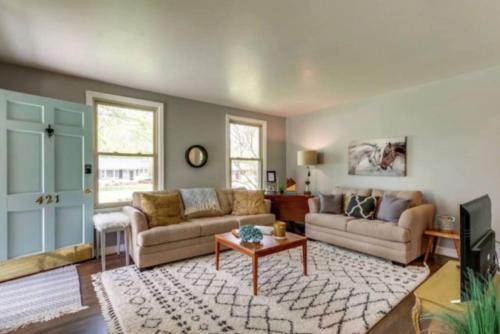 Franklin Cottage Cozy 2 bed 1 bath