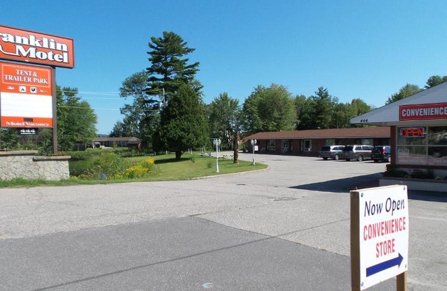 Franklin Motel, Tent & Trailer Park