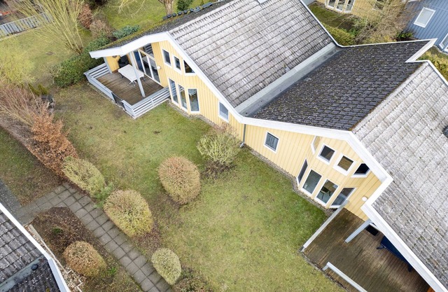 Freistehendes Ferienhaus mit tollem Grundstueck