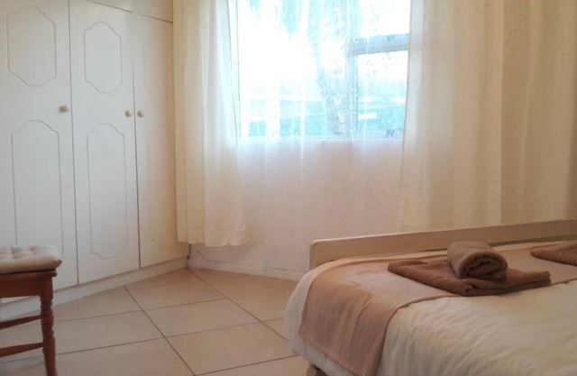 French Room @FLAMINGO REST, double, shared bathroom