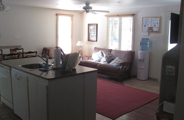 Frenchman Bay Cottages-The Cottage
