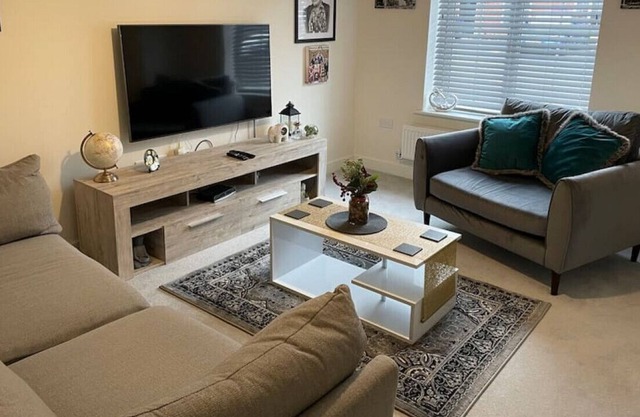 Fresh & Spacious New Build Home