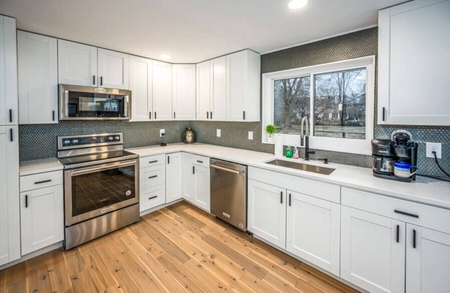 Friends and Family Lg Luxury Home Near Indian Hill, 6 bedrooms