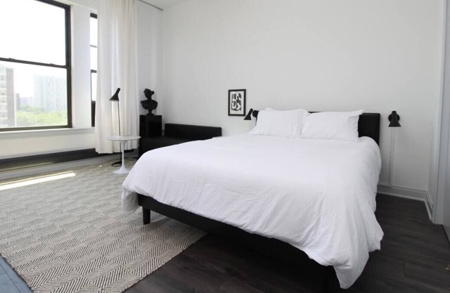 Frontdesk | Trendy Studio Apt in Hyde Park