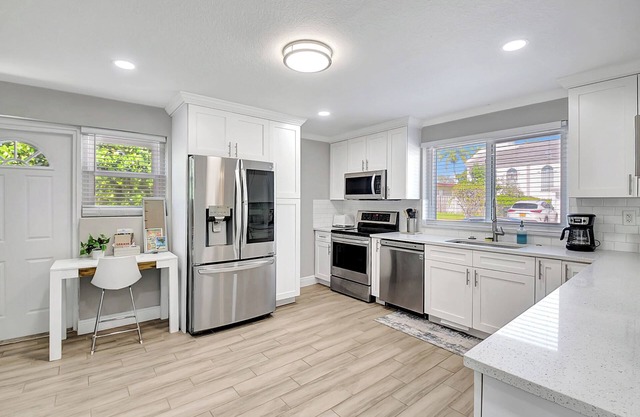 Fully Updated Home Sleeps 8 5 Min to the Beach!