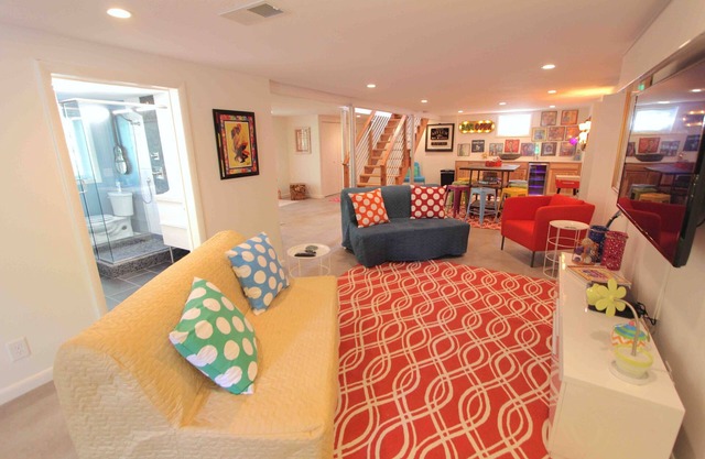 FUN & NEWLY Renovated NASHVILLE RETREAT