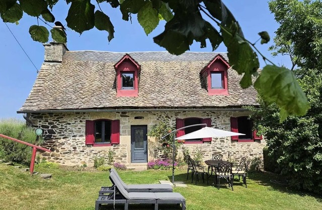Gîte de France in Saint-Martin-la-Méanne 2 ears - Gite de France 5 people