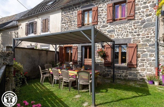 Gîte DE LA Fourme - Perpezat