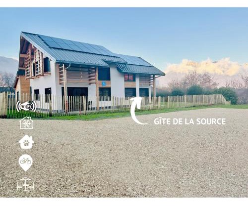 Gîte de la Source - CLG Savoie - Vélo tourisme - 2CH - 2SDB