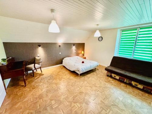 Gîtes Montvaltin - Grand studio villa
