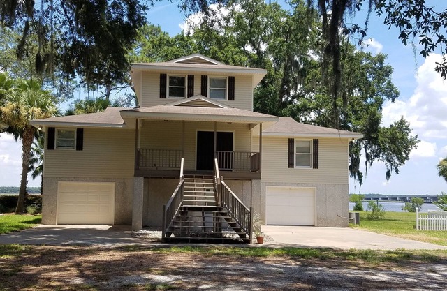 GA Coastal Fishing, Boating, Retreat, Deepwater, Riverfront, 50 foot dock, FLETC