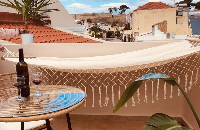 Gaia Luxury Rooms Rethymno