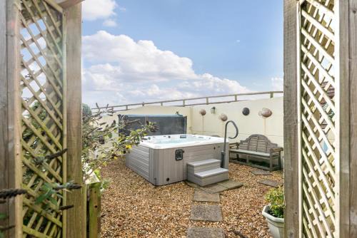 Gamekeepers Cottage