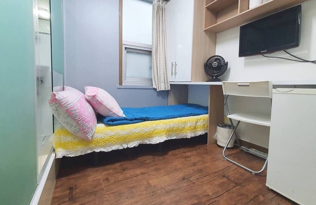 Gangnam 2 min Apgujeong, Prvt Room&Bath, Woman