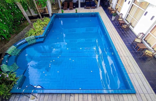 Garden Beach Hotel