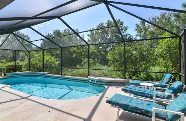 Gated Luxury Villa with Pool-Game Room Near Disney World