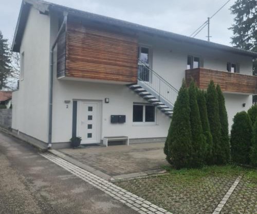 Gemütliche Wohnung in St Georgen nähe Attersee