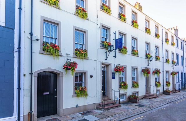 Georgian House Hotel