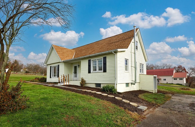 Gettysburg Family Retreat - 4 BR Pet Friendly!