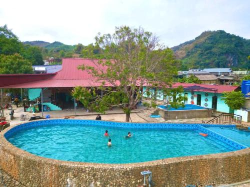 Giáp Hoài Homestay Suối Khoáng Nóng Bản Hốc