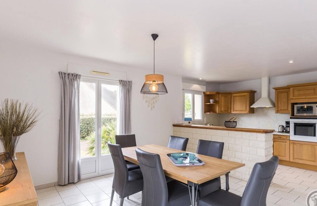 Gite Gouville-sur-Mer, 3 bedrooms, 6 persons