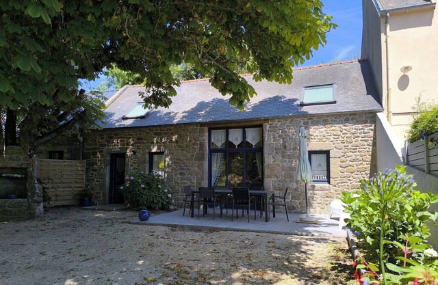 Gîte Le Marronnier Close to town and beaches