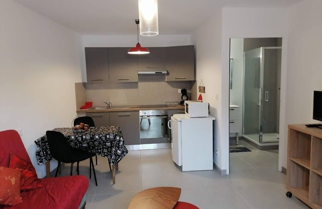 Gîtes chez Sylvie Comfortable studio in the heart of the village of arreau