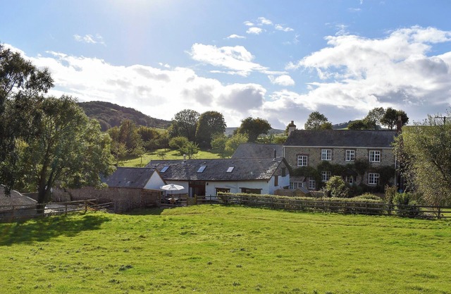 Gittishayne Farm Barn