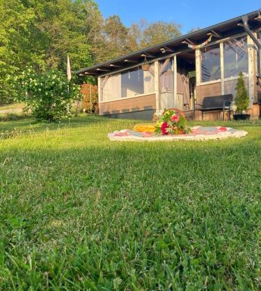 Glamping Karavan u Konopiště