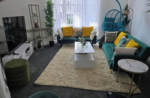 Glams Cozy City Apartment in Wolverhampton