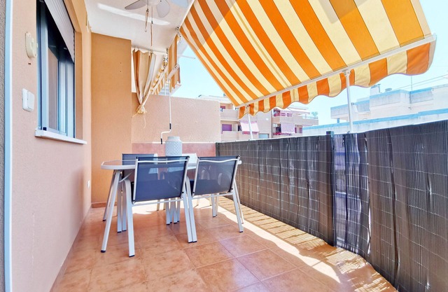 Global Properties: Ideal families: apartment on the beach of Canet de Berenguer (Valencia)