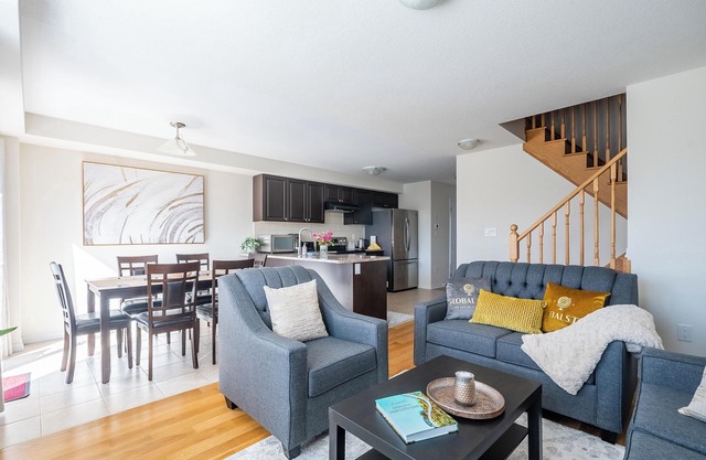GLOBALSTAY. New 3BR 2.5BA Townhouse, 19km to Niagara Jorney