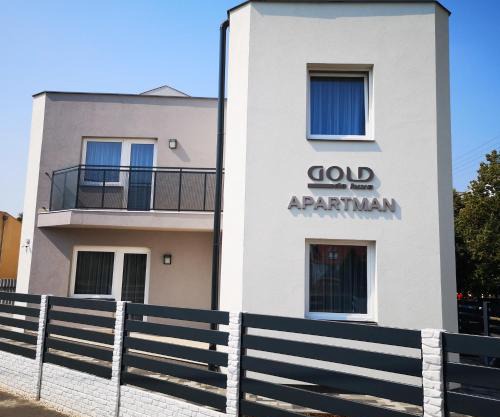 Gold de luxe Apartman