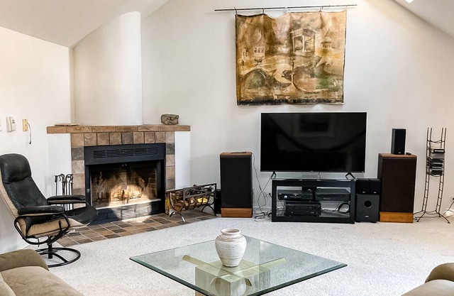 Golf-view home 2 blocks from lake with outdoor living & home entertainment