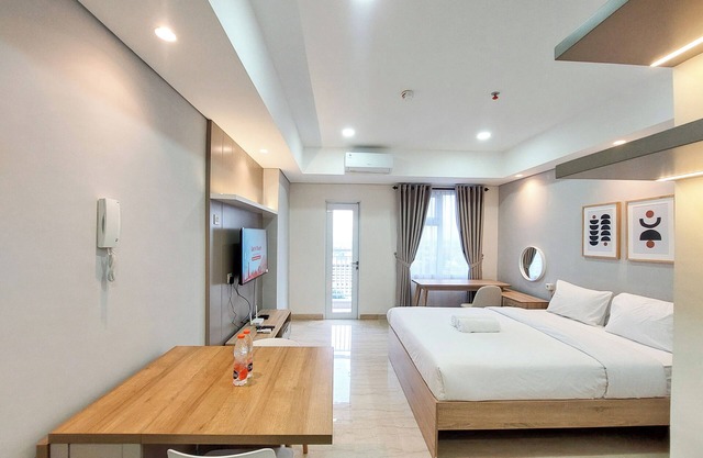 Good Deal and Homey Studio Podomoro City Deli Medan Apartment