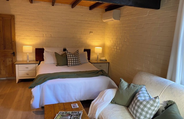 Goolwa Cottage - Goolwa's Original Cottage Accomodation